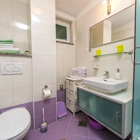 Palmina - Comfort Apartment *